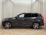 BMW X5 xDrive45e 395PK *M-Sport* Dravitgrau / Apple Carplay / Adapt. Cruise / LED / Keyless / Memory / 22"LMV / Leder / Stoelverwarming / Camera