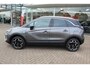 Opel Crossland 1.2-110pk Turbo Ultimate. Mooie en luxe hoogzitter met weinig km's ! Volautm. airco dual, cruise control, camera, comfortstoelen, metallic lak,  LM wielen, navigatie, telefoonvoorb., LED verlichting  etc.
