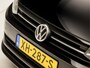 Volkswagen Polo 1.0 TSI Sportline (APPLE CARPLAY, GROOT NAVI, LM VELGEN, GETINT GLAS, SPORTSTOELEN, ADAPTIVE CRUISE, ARMSTEUN, NIEUWSTAAT)