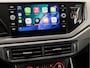Volkswagen Polo 1.0 TSI Sportline (APPLE CARPLAY, GROOT NAVI, LM VELGEN, GETINT GLAS, SPORTSTOELEN, ADAPTIVE CRUISE, ARMSTEUN, NIEUWSTAAT)