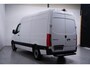 Mercedes-Benz Sprinter 317 CDI 170 pk L2H2 Automaat va 399,- p/mnd Airco, Apple Carplay, Camera, Laadruimte Pakket, PDC V+A, 3-Zits