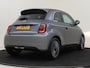 Fiat 500e 42 kWh PARKEERCAMERA | STOELVERWARMING | VERWARMDE VOORRUIT
