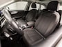 Audi A4 Avant 2.0 TFSI ultra Sport 191Pk Automaat (PANORAMADAK, APPLE CARPLAY, GROOT NAVI, STOELVERWARMING, ELEK ACHTERKLEP, SPORTSTOELEN, PARKEERSENSOREN, CRUISE, NIEUWSTAAT)