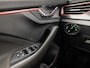 Skoda Scala 1.0 TSI Sport (PANORAMADAK, VIRTUAL COCKPIT, APPLE CARPLAY, GROOT NAVI, KUIPSTOELEN, CLIMATE, GETINT GLAS, ZWART HEMEL, LED KOPLAMPEN, NIEUWSTAAT)