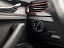 Skoda Scala 1.0 TSI Sport (PANORAMADAK, VIRTUAL COCKPIT, APPLE CARPLAY, GROOT NAVI, KUIPSTOELEN, CLIMATE, GETINT GLAS, ZWART HEMEL, LED KOPLAMPEN, NIEUWSTAAT)