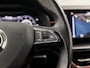 Skoda Scala 1.0 TSI Sport (PANORAMADAK, VIRTUAL COCKPIT, APPLE CARPLAY, GROOT NAVI, KUIPSTOELEN, CLIMATE, GETINT GLAS, ZWART HEMEL, LED KOPLAMPEN, NIEUWSTAAT)