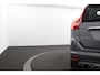 Volvo XC60 T5 R-Design | Stoelverwarming | Standkachel  |  Panoramadak | Parkeersensoren V+A | Parkeercamera |