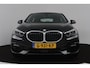 BMW 1-Serie 118i Executive Edition (TREKHAAK, DIGITALE COCKPIT, CAMERA, SFEERVERLICHTING, PARKEERSENSOREN, DEALER ONDERHOUDEN)