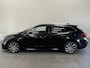 Toyota Corolla Touring Sports 1.8 Hybrid Dynamic Airco ECC Carplay Navi 17" LM Velgen Adaptive Cruise Control Stoelverwarming PDC VA+ Camera