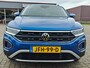 Volkswagen T-Roc 1.5 TSI Life Edition | Digitaal Dashboard | Stoelverwarming | Carplay en Android Auto