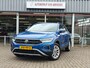 Volkswagen T-Roc 1.5 TSI Life Edition | Digitaal Dashboard | Stoelverwarming | Carplay en Android Auto