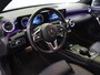 Mercedes-Benz CLA 180 Luxury Line | Panoramadak | Trekhaak | Digitaal display | Stoelverwarming |