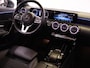 Mercedes-Benz CLA 180 Luxury Line | Panoramadak | Trekhaak | Digitaal display | Stoelverwarming |