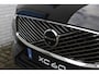Volvo XC60 2.0 T6 Plug-in hybrid AWD Core | Visual park assist | Verwarmbare voorstoelen | Extra getint glas achter | Verwarmbare buitenste zitplaatsen tweede zitrij | Stuurverwarming | Premium Audio by Harman Kardon | Pilot Assist | 19" 5-Dubbel spaaks glanzend zwart Diamond Cut | Blind spot | Adaptive cruise control |