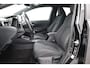 Toyota Corolla Touring Sports 1.2 Turbo Dynamic | Trekhaak | Navigatie | Apple Carplay / Android Auto | Stoelverwarming | Adaptive Cruise | Keyless | Clima | Camera | 17 inch
