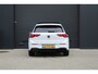 Volkswagen Golf 2.0 TDI GTD | PANO | DODE HOEK | SFEERVERLICHTING | CAMERA | STOELVERW | CARPLAY |