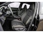 Lynk & Co 01 1.5 Core PHEV | Nieuw Model | Adaptieve Cruise Control | Keyless Entry | Stoelverwarming | Apple Carplay & Android Auto | 19 inch LM-Velgen | Achteruitrijcamera | Led |