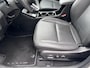 Hyundai Kona Electric Premium 65.4 kWh Automaat / Dealer onderhouden / NL auto / Leder / Afneembare trekhaak 750 kg / Stoelventilatie / Stuur-, stoel- en achterbankverwarming / 19" LM wielen /