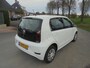 Volkswagen Up! Volkswagen Up 1.0 benzine 5 deurs airco 72.000km eerste eigenaar