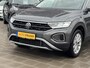 Volkswagen T-Roc 1.5 TSI Life Edition 150pk automaat | Camera | Parc Assist