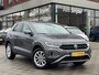 Volkswagen T-Roc 1.5 TSI Life Edition 150pk automaat | Camera | Parc Assist
