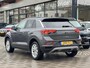Volkswagen T-Roc 1.5 TSI Life Edition 150pk automaat | Camera | Parc Assist