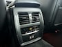 BMW 3-Serie Touring 330e Business Edition Plus | Panoramadak | 360° camera | Stoel- en Stuurverwarming | Harman Kardon | Head-up Display