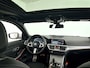 BMW 3-Serie Touring 330e Business Edition Plus | Panoramadak | 360° camera | Stoel- en Stuurverwarming | Harman Kardon | Head-up Display