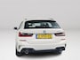 BMW 3-Serie Touring 330e Business Edition Plus | Panoramadak | 360° camera | Stoel- en Stuurverwarming | Harman Kardon | Head-up Display