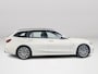 BMW 3-Serie Touring 330e Business Edition Plus | Panoramadak | 360° camera | Stoel- en Stuurverwarming | Harman Kardon | Head-up Display