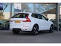 Volvo XC60 2.0 T6 Plug-in hybrid AWD Ultimate Dark | Schuif-/ kanteldak| Head-up display| Harman Kardon audiosysteem| Stoelverwarming voor + achter| Stuurwielverwarming| Semi- elektrisch inklapbare trekhaak|