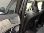 Volvo XC90 T8 455pk AWD Ultra Dark / Luchtvering / Bowers en Wilkins audio / Geventileerde stoelen / Massage / Visual park assist /