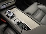 Volvo XC90 T8 455pk AWD Ultra Dark / Luchtvering / Bowers en Wilkins audio / Geventileerde stoelen / Massage / Visual park assist /