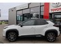 Toyota Yaris Cross 1.5 HYBRID GR SPORT EL-ACHTERKLEP HUD APPLE/ANDROID BLIND-SPOT STOELVERW STUURVERW JBL-AUDIO MATRIX-LED KEYLESS NAVI NL-AUTO