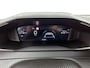 Peugeot 208 Allure 100pk | Navigatie | Climate Control | Cruise Control | Parkeersensoren v+a | Armsteun | Digitaal instrumentenpaneel | Draadloze Apple Carplay / Android Auto | DAB+ radio | Led koplampen | All seasonbanden | Donker getint glas | 16" lichtmetalen velgen |