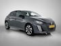 Peugeot 208 Allure 100pk | Navigatie | Climate Control | Cruise Control | Parkeersensoren v+a | Armsteun | Digitaal instrumentenpaneel | Draadloze Apple Carplay / Android Auto | DAB+ radio | Led koplampen | All seasonbanden | Donker getint glas | 16" lichtmetalen velgen |