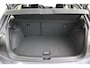 Volkswagen Polo 95PK 1.0 TSI Life Edition | Achteruitrijcamera | Draadloze telefoonlader | Hill hold functie