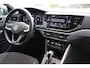 Volkswagen Polo 95PK 1.0 TSI Life Edition | Achteruitrijcamera | Draadloze telefoonlader | Hill hold functie