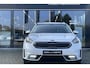 Kia Niro 1.6 GDi Hybrid BusinessLine | Stoel- en Stuurverwarming | Leder | Trekhaak | All season | Parkeersensoren