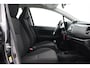 Toyota Yaris 1.3 VVT-i Now | Origineel NL | Volledige dealerhistorie | Trekhaak | Airco | Radio CD/MP3 speler | Stuurwiel multifunctioneel | Elektrische ramen voor