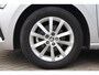 Skoda Scala 1.0 TSI Ambition 110PK / 81kW, Dealer onderhouden, achteruitrijcamera (rear view), parkeersensoren achter, elektrisch verstel-, verwarm- en inklapbare buitenspiegels, adaptieve cruise control (ACC), licht- en regensensor, Apple Carplay & Android Auto, airco, multifunctioneel lederen stuurwiel etc.