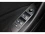 Skoda Scala 1.0 TSI Ambition 110PK / 81kW, Dealer onderhouden, achteruitrijcamera (rear view), parkeersensoren achter, elektrisch verstel-, verwarm- en inklapbare buitenspiegels, adaptieve cruise control (ACC), licht- en regensensor, Apple Carplay & Android Auto, airco, multifunctioneel lederen stuurwiel etc.