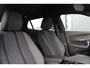 Peugeot 2008 1.2 Hybrid 136 Allure | Automaat | Navi by app | Apple carplay | Parkeersensoren | Mild Hybrid | 14.000km |