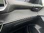 Peugeot 208 1.2 PureTech 100pk GT-Line | Glazen panoramadak | Apple Carplay | Android Auto | Climate Control | Cruise Control |