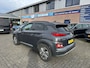 Hyundai Kona Electric EV Premium Sky 64kWh | SoH 100% | Leer | Navi | Schuifdak