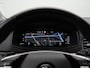 Skoda Karoq 1.5 TSI ACT 150 pk DSG Business Edition | Panoramadak | Trekhaak | Stuur-/achterbankverwarming | Achteruitrijcamera | Navigatie | Adaptive Cruise