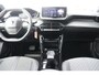 Peugeot 2008 1.2 PURETECH 130PK ALLURE PACK AUTOMAAT / NAVI / LEDER / CLIMA / LED / PDC / 17" LMV / CAMERA / KEYLESS / WINTERPAKKET / ADAPT. CRUISECONTROL / NIEUWSTAAT !!
