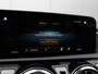 Mercedes-Benz A-klasse 180 AMG-line | Sfeerverlichting | Panoramadak | NAP