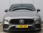 Mercedes-Benz A-klasse 180 AMG-line | Sfeerverlichting | Panoramadak | NAP