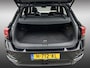 Volkswagen T-Roc 1.5 TSI Sport Business R | 2x R-line | Virtual Cockpit | Panoramadak | Achteruitrijcamera | Keyless | Carplay |
